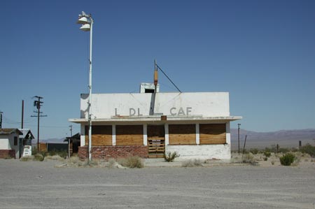 A02-Cafe_LudlowCA