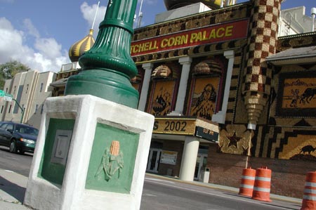 Va20-CornPalace_SD